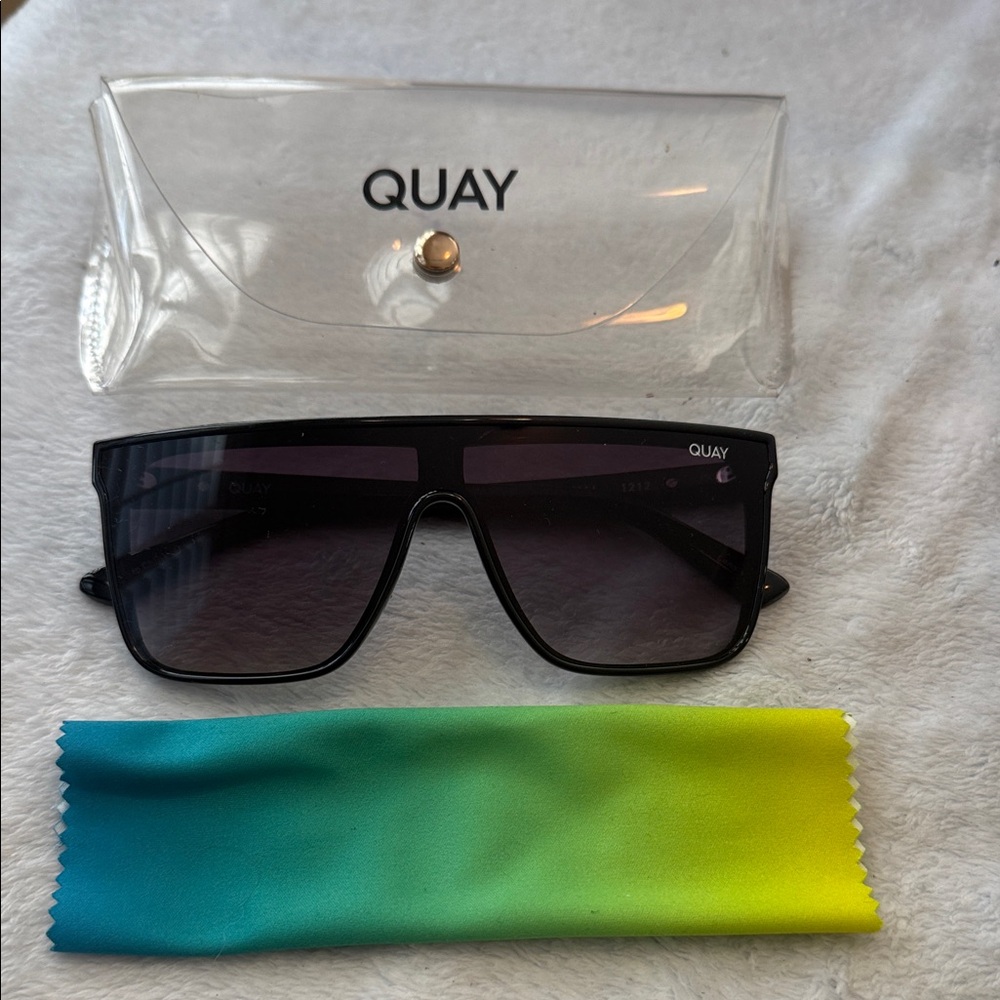 Quay Unisex Nightfall Black Designer Wrap Sunglasses